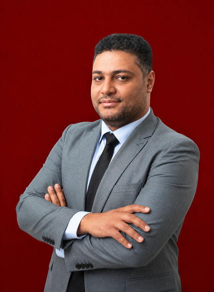 Mustafa Hamdi - Senior Associate | Hind Bin Al Sheikh & Partners Law Firm
